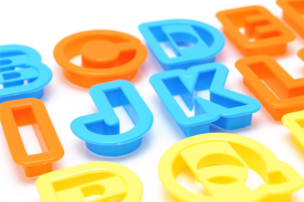 Plastic English letters for cake decoration